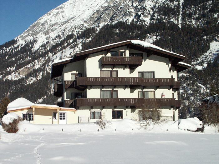 Haus Birnbacher อาเคนเคียร์ค ภายนอก รูปภาพ